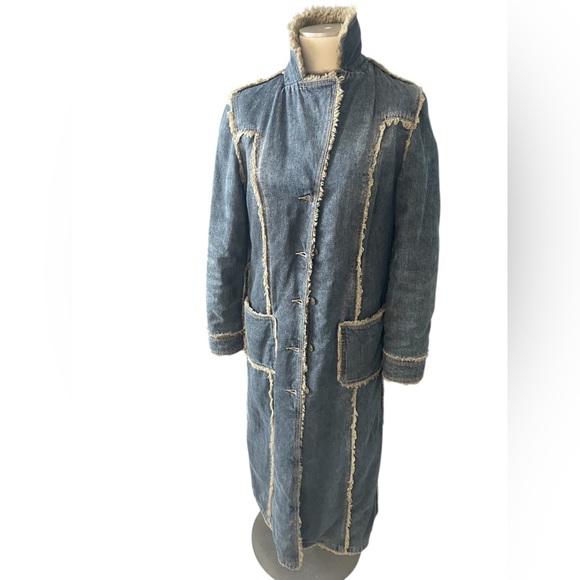Giacca Blue Denim Coat with faux fur Trim - Picture 7 of 9